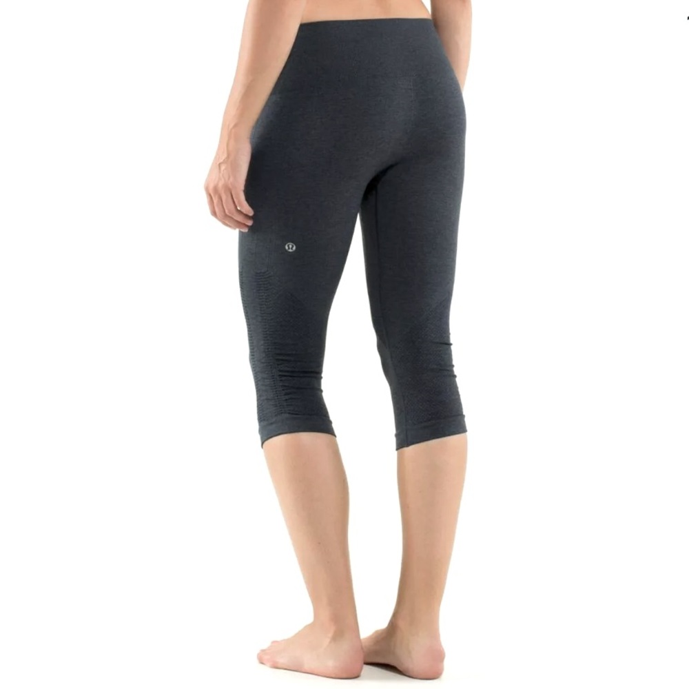 Lululemon Cropped Ruched Leggings